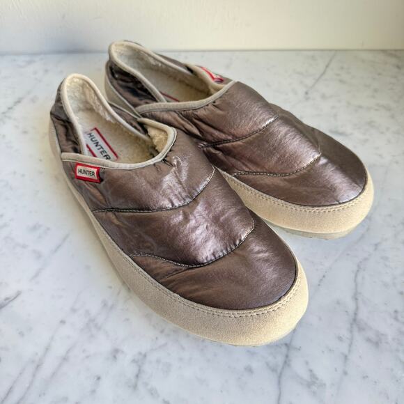 Hunter Insulated Quilted Slip-On Shoes Metallic Bronze – Women’s 10 - Picture 1 of 9